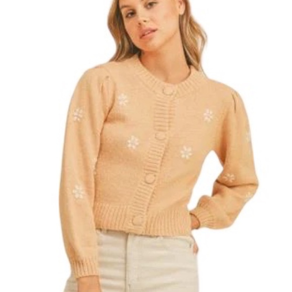 LUSH Embroidered Sweet Daisy Puff Sleeve Cardigan in Butterscotch - M